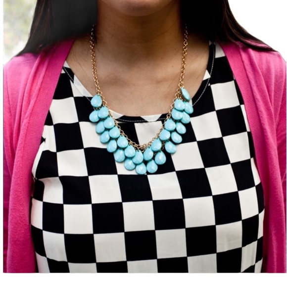 boutique item Jewelry - Beautiful teal with 18k gold necklace